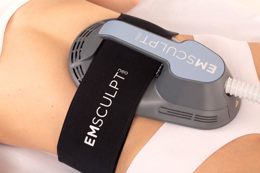 emsculpt neo on female model